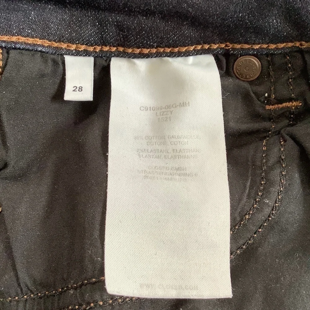 Anthro Closed Lizzy Dark Wash Skinny Jeans Sz-28